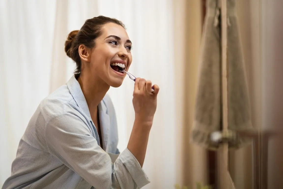 Toothbrushing for whitening maintenance