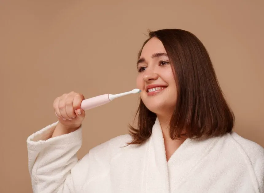 Electric Brush vs Manual Brushes: Which Is Better?